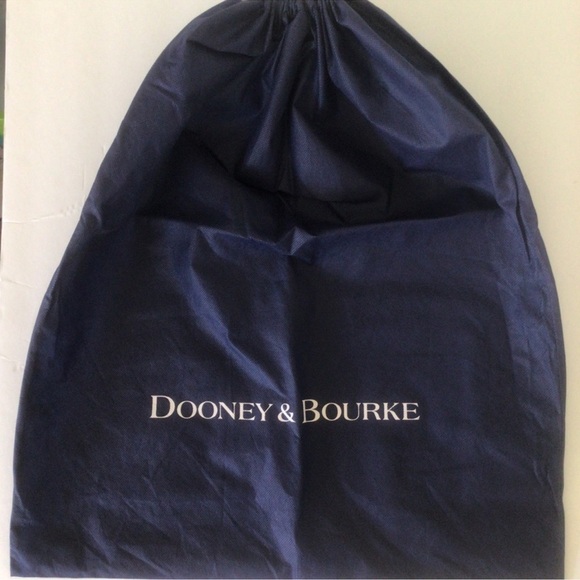 DOONEY & BOURKE EXTRA LARGE DUST BAG NEVER USED - Picture 1 of 6